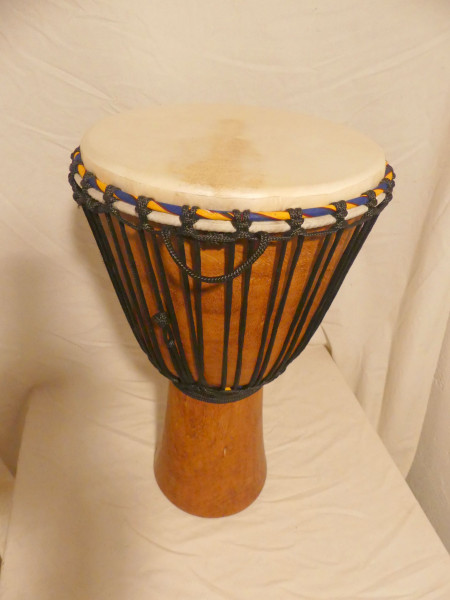 Djembe aus Lenkeholz